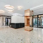 Premium Residence - Cambronne- Sport Lavatory