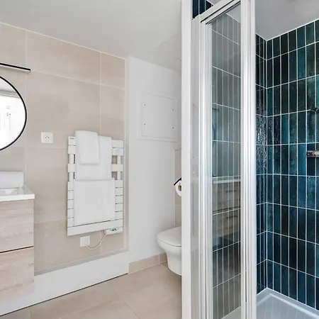 Premium - Cambronne- Sport Lavatory Paris