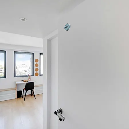 Apartment Premium - Cambronne- Sport Lavatory